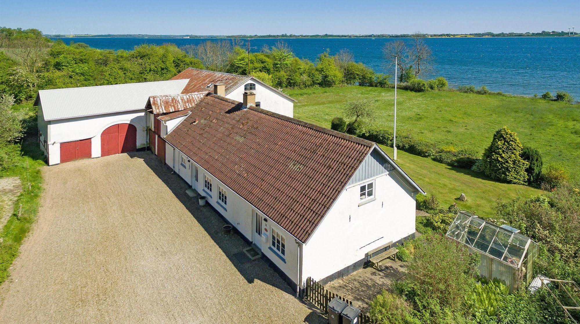 Strandhuset Vollerup Екстериор снимка